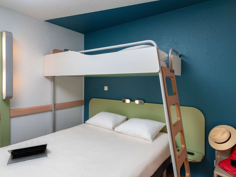 Triple Room, Multiple Beds photo 1