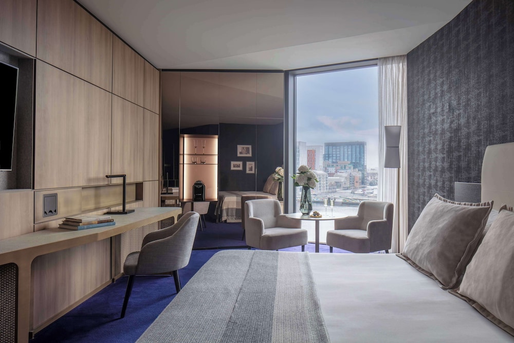 Premium Room, Canal View (Grand, Extra Bed 2 Ad + 1 Ch)