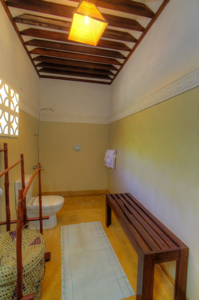 Main House photo 3