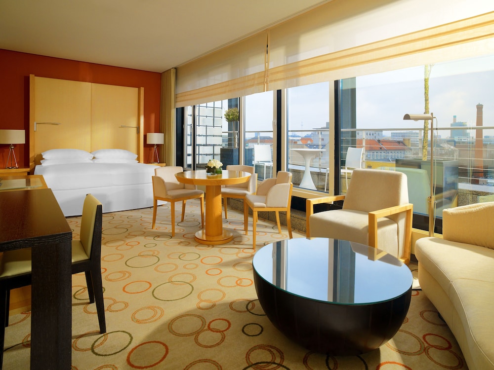 Panoramic Suite, 1 Bedroom, Balcony