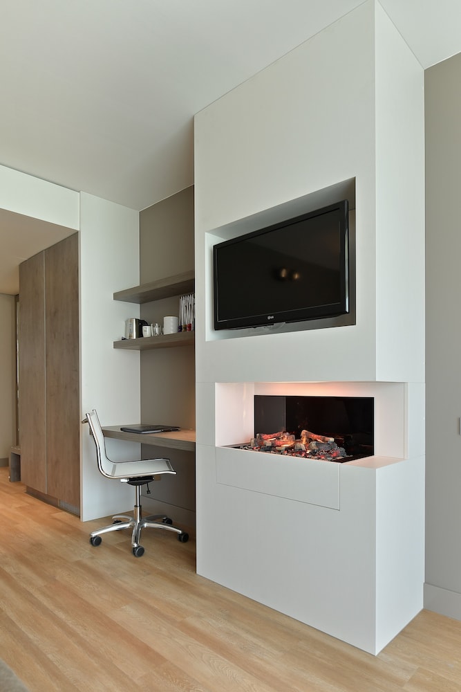 Superior Room with Balcony photo 2