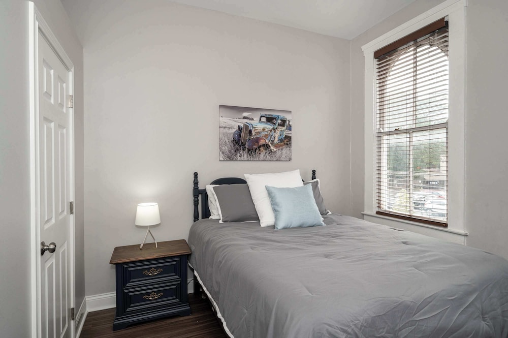 Condo, 2 Queen Beds, Kitchen photo 3