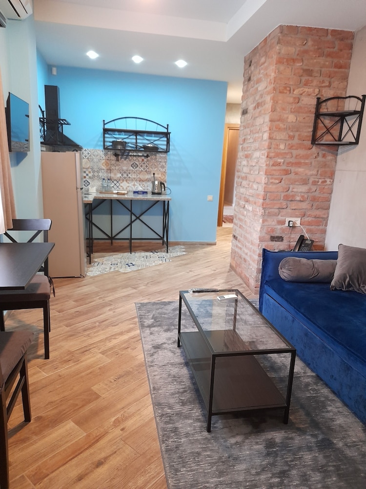 Family Studio