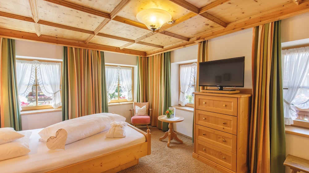 Junior Single Room