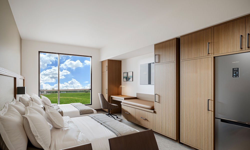 Family Studio, 2 Queen Beds, Kitchenette, Ground Floor