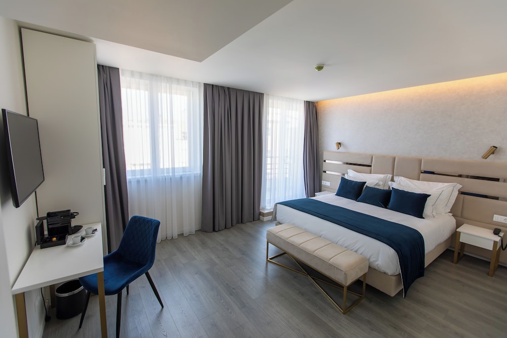 Premium Double Room photo 3