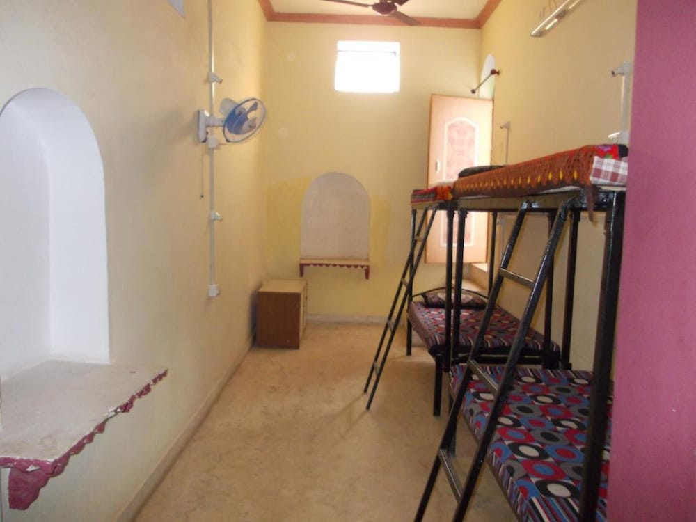 Traditional Room photo 1