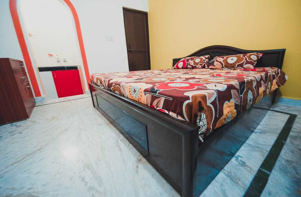 Basic Double Room
