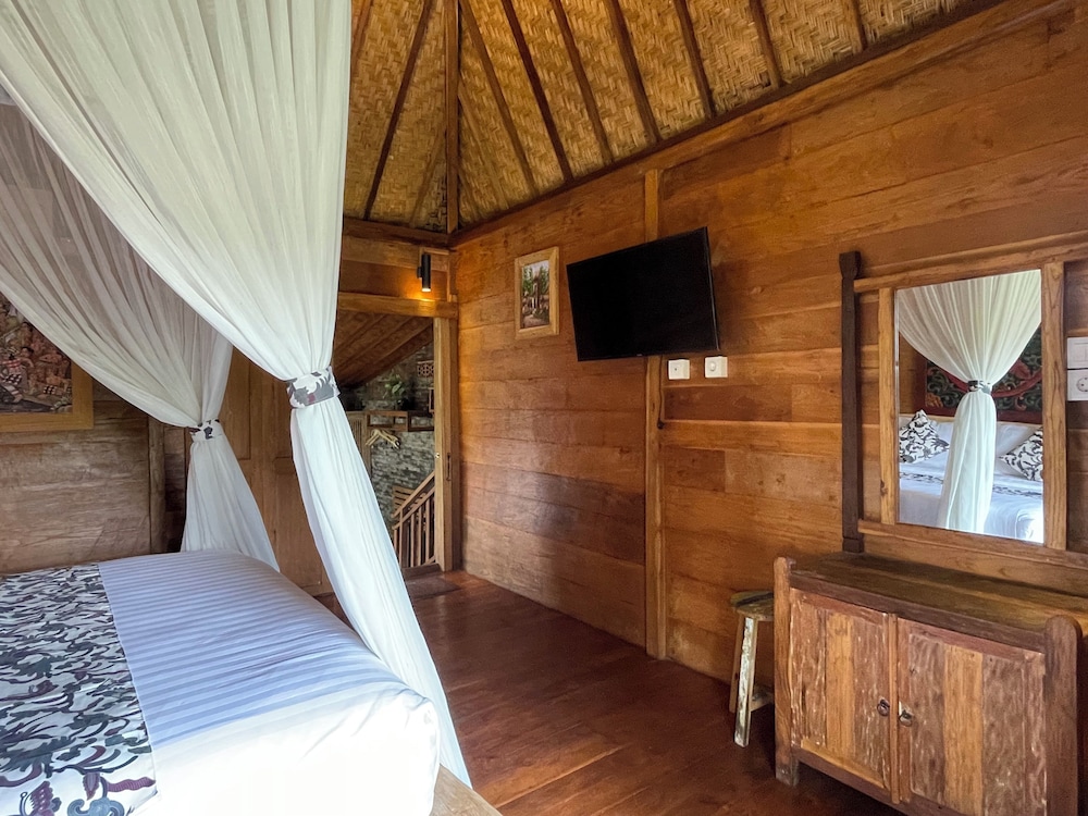Deluxe Cabin, Balcony, Garden View photo 2