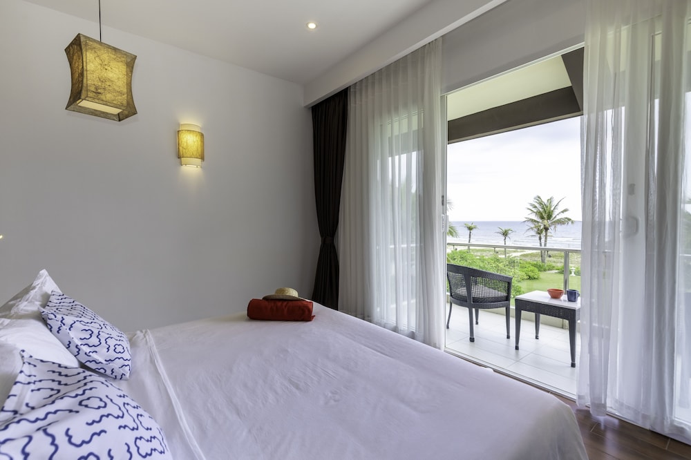 Junior Suite, Sea View (Superior) - Photo 4