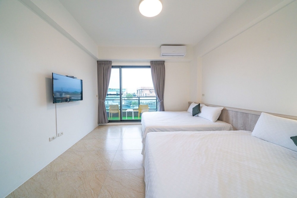 Design Room, 2 Queen Beds, Non Smoking photo 2