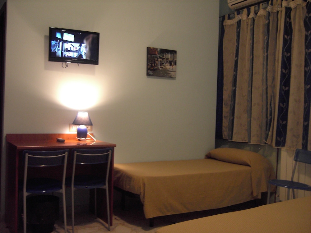 Comfort Quadruple Room photo 3