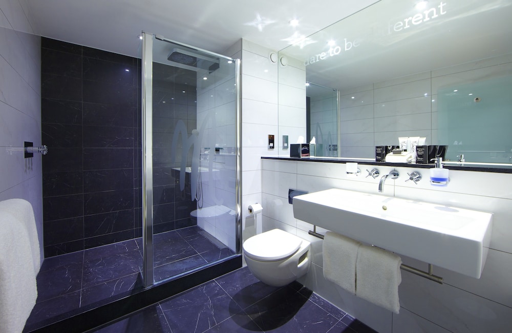 Club Room photo 2