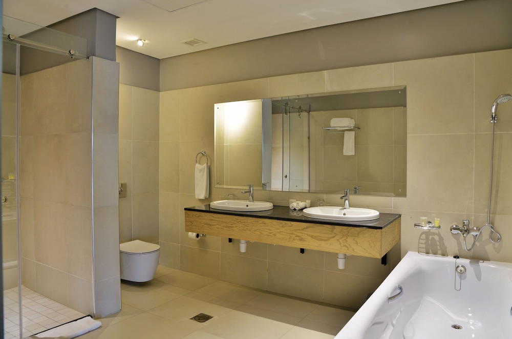 Superior Suite photo 3