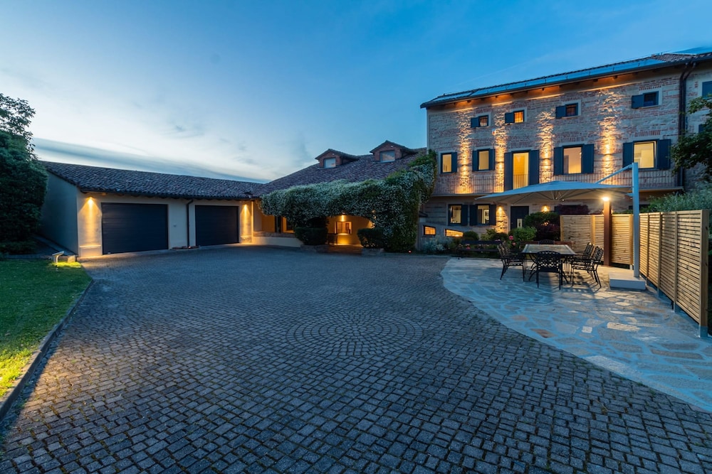 Antico Casale Vignale Stunning View and Pool, Billede 12