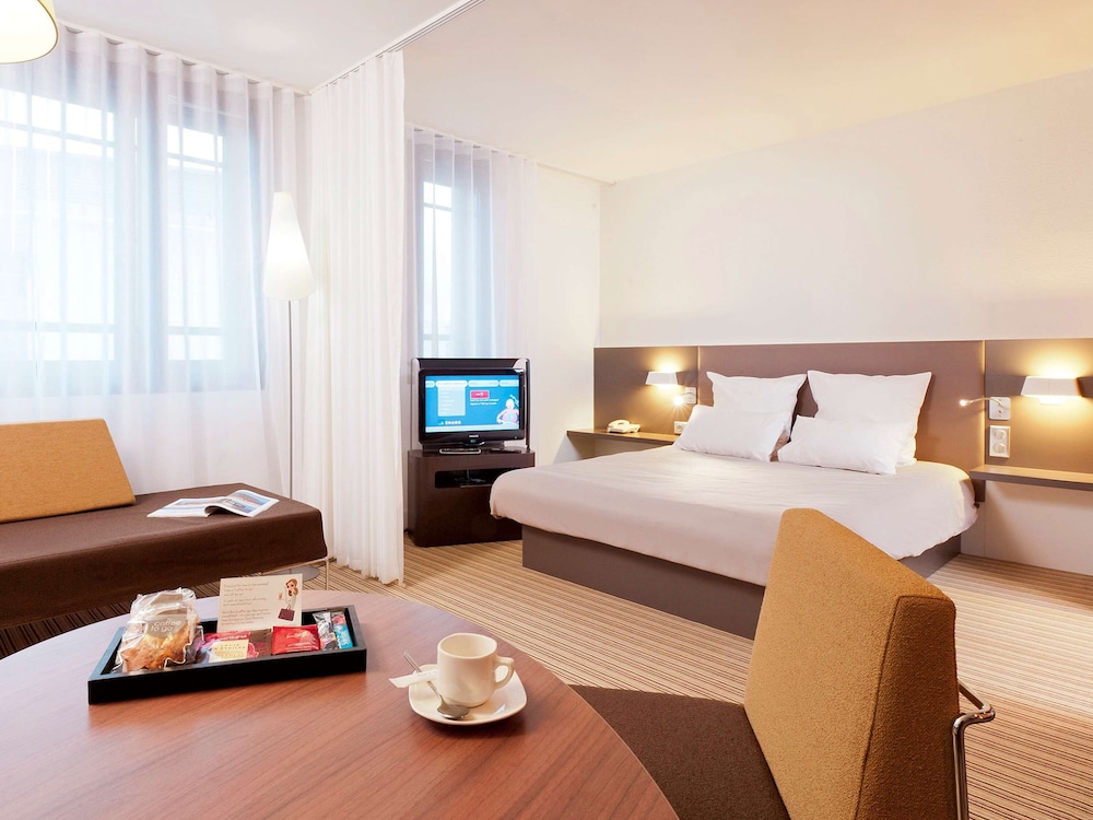 Superior Suite, Multiple Beds - Photo 10