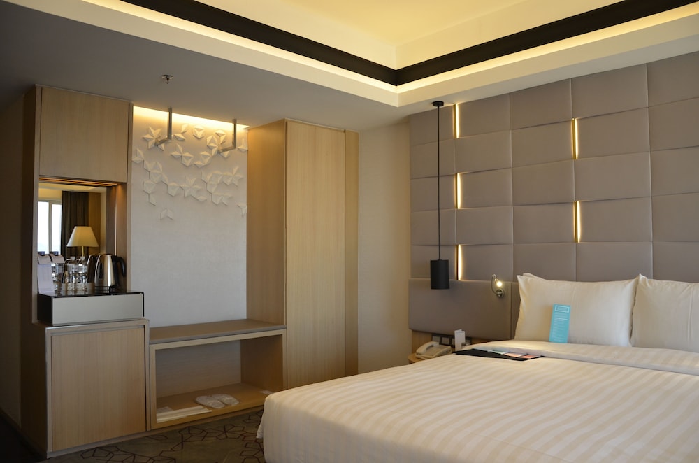 Room, 2 Twin Beds, Non Smoking, Sea View - Photo 2