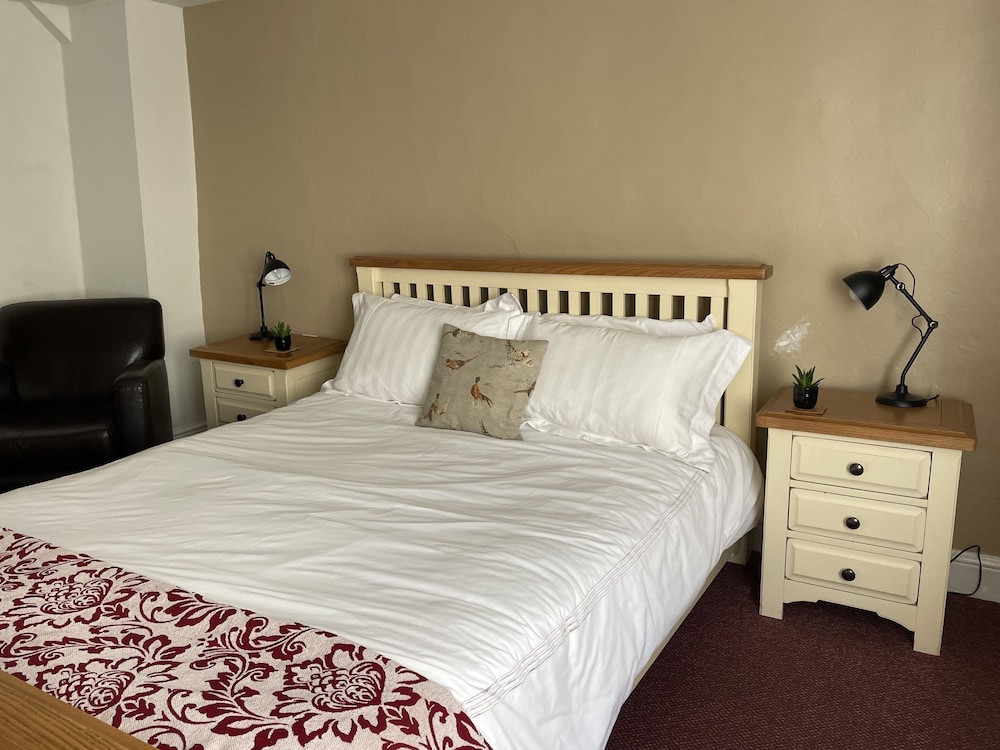 Double Room, Ensuite - Photo 4