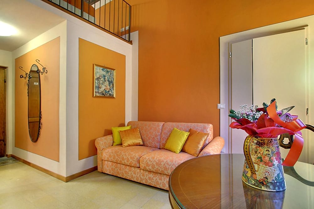 Apartment, 1 Queen Bed with Sofa bed (Tosca) photo 3