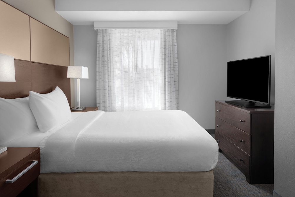 Suite, 1 Bedroom photo 2