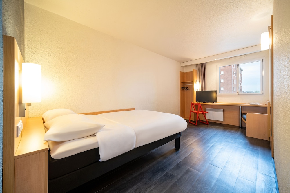 Double Room, Mobility Accessible, Non Smoking photo 2