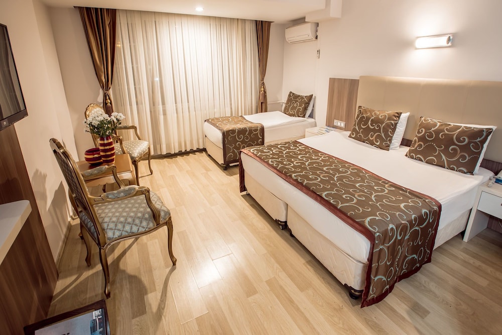 Double Room, Non Smoking photo 3