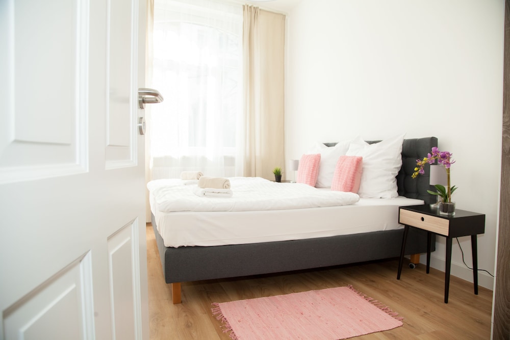Apartment, 6 Bedrooms, Non Smoking, Terrace (Apartment 3)