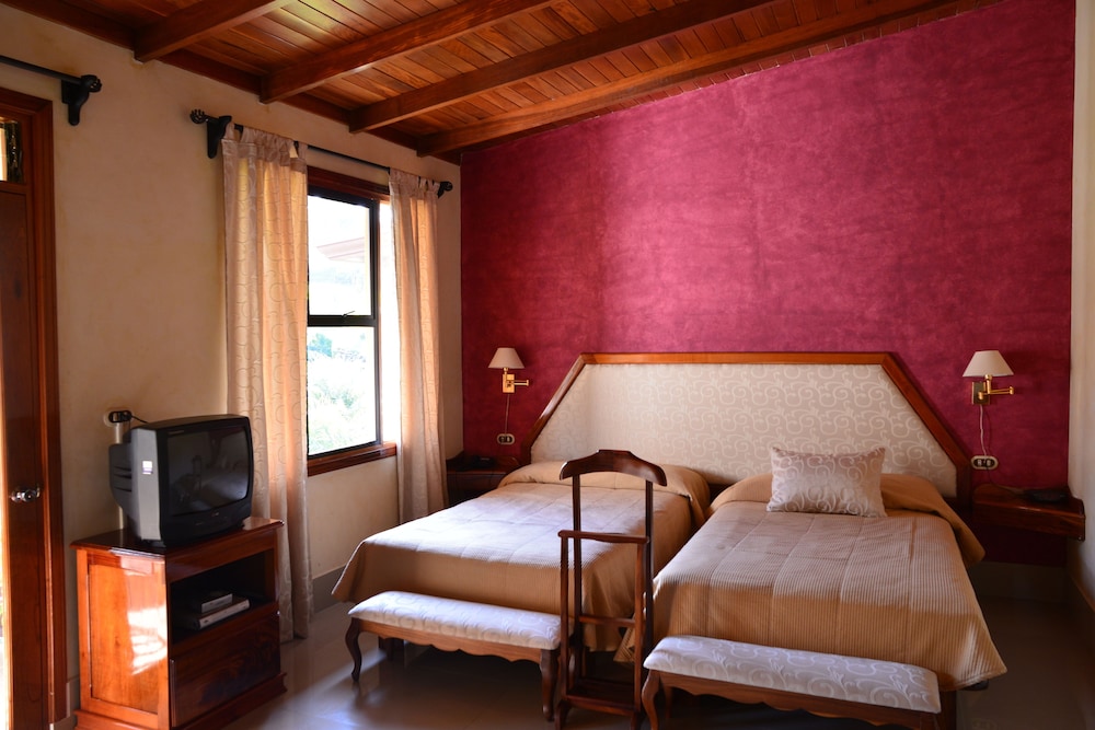 Junior Suite - Photo 1