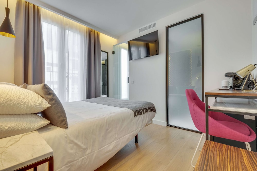 Premium Double Room photo 1