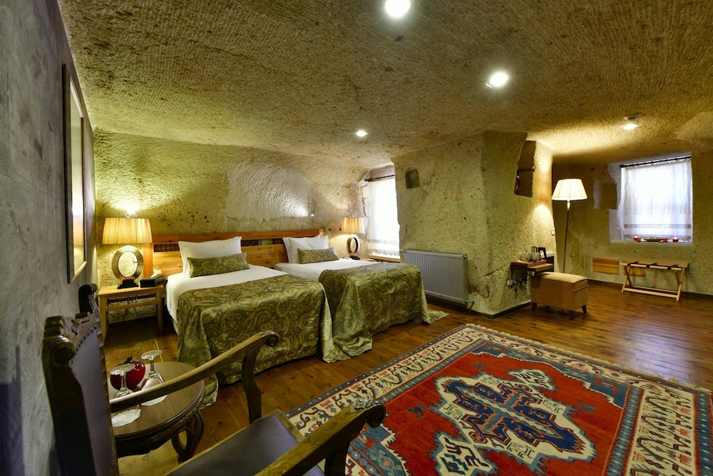 Superior Room (Cave) - Photo 3