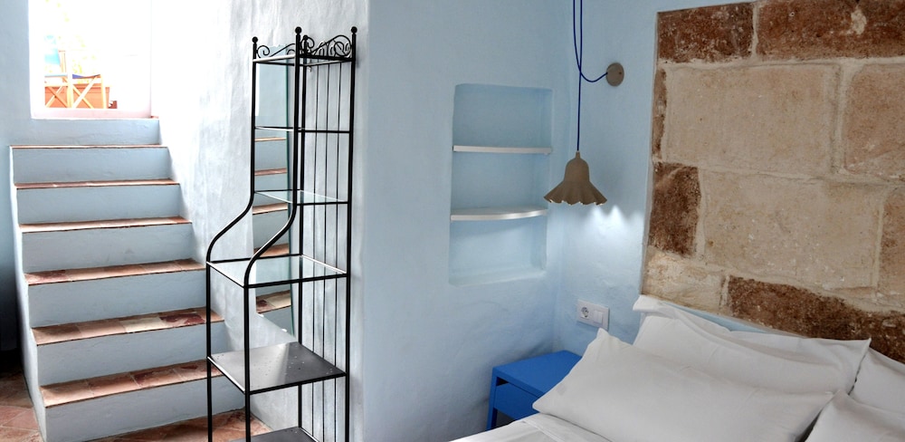 Suite, 1 King Bed, Jetted Tub photo 3