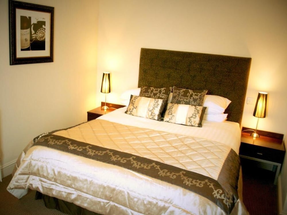 Superior Double Room, Non Smoking (No 3) photo 3