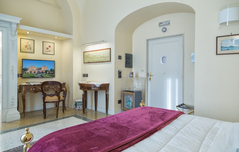 Deluxe Triple Room - Photo 1