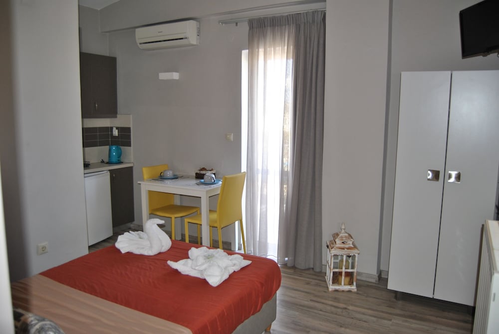 Studio, 1 Bedroom