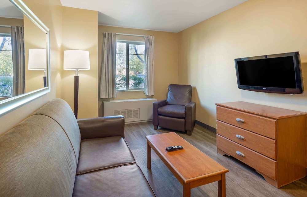 Suite, 1 Bedroom, Non Smoking photo 3