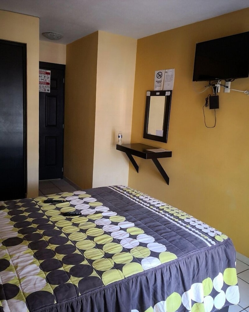 Basic Room photo 1