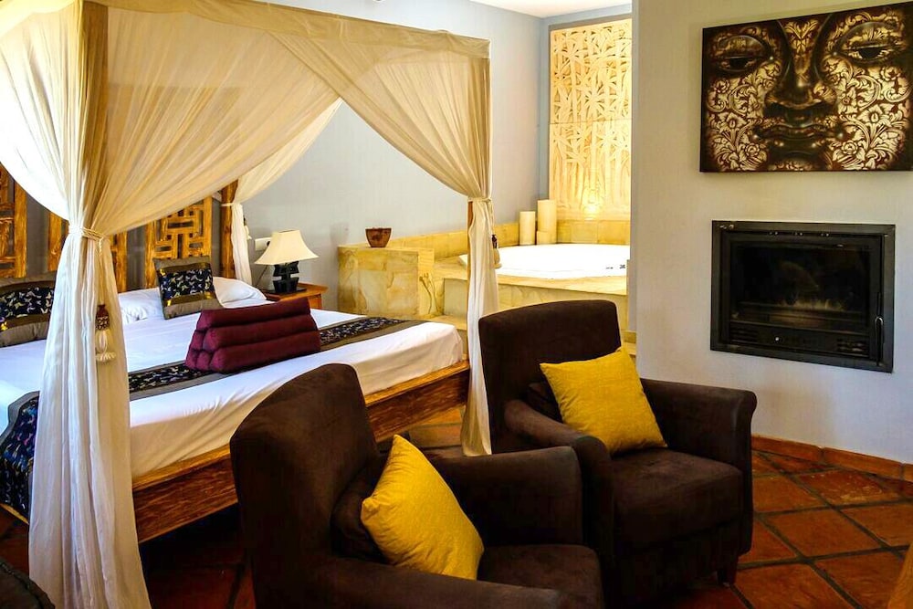 Superior Studio Suite, 1 cama King, vista al jardín (Suite Junior Superior)