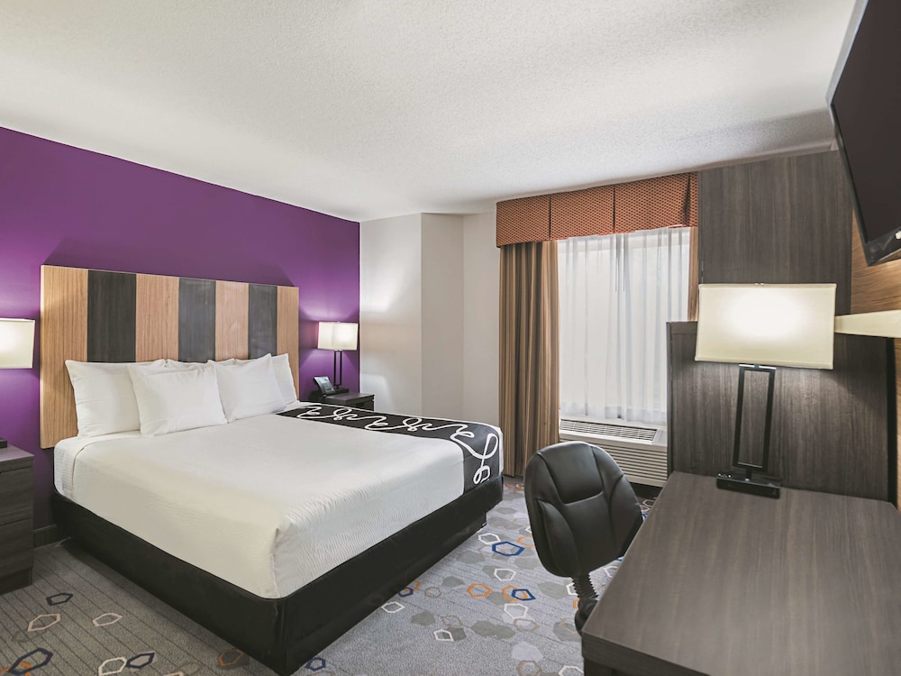 Room, 1 Queen Bed, Non Smoking photo 2