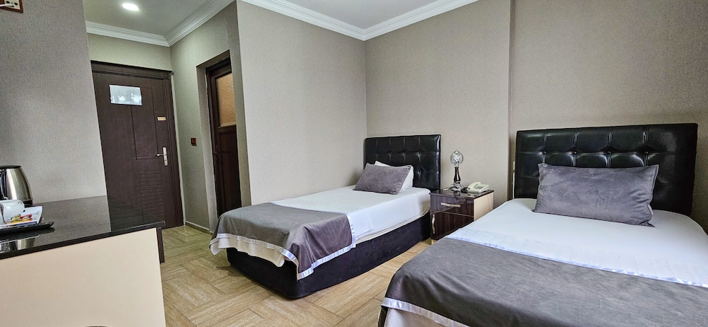 Single Room photo 2