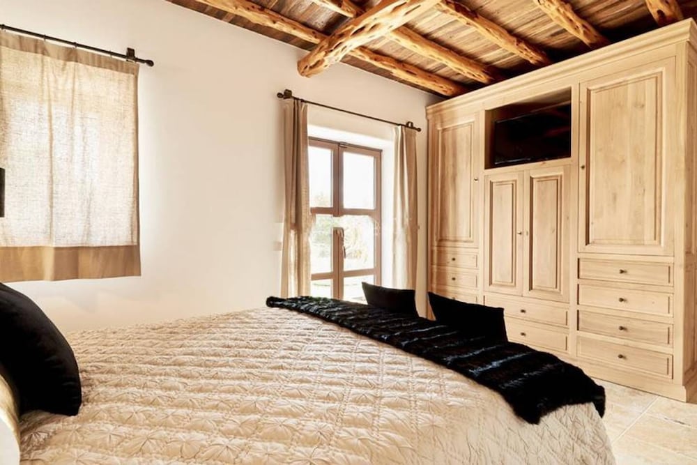 Villa (6 habitaciones)