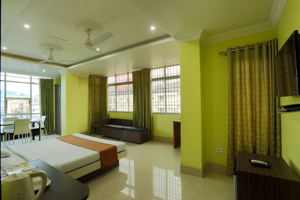 Executive Room
