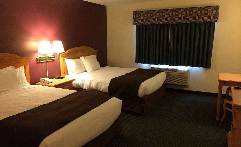 Room, 2 Queen Beds, Accessible, Non Smoking photo 1