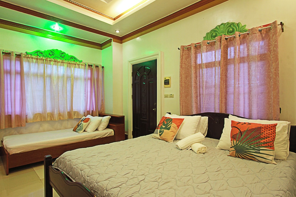 Deluxe Double or Twin Room, Balcony, Garden View