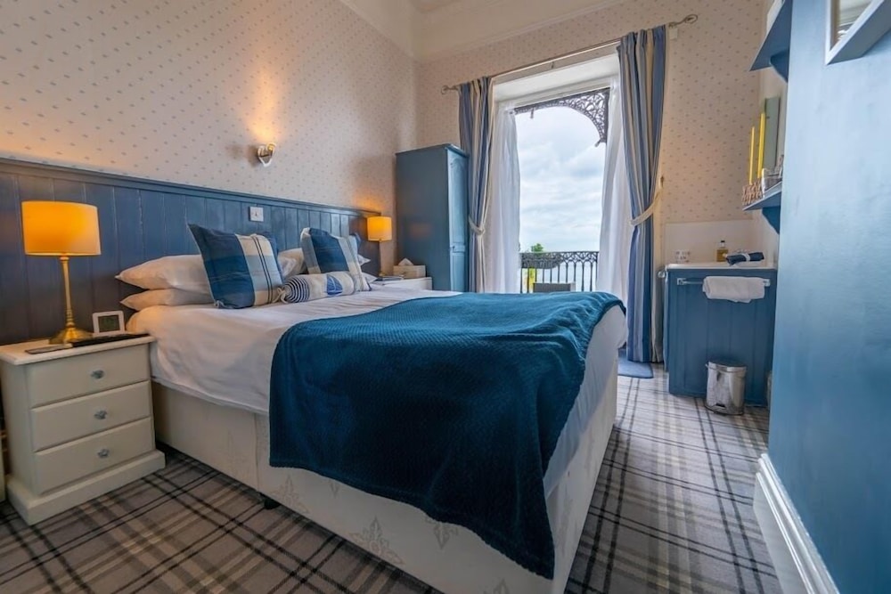 Double Room, Private Bathroom, Sea View photo 2