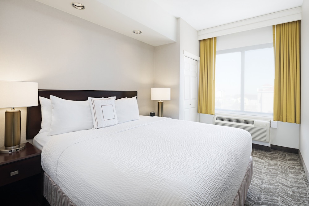 Studio Suite, 1 Bedroom photo 2