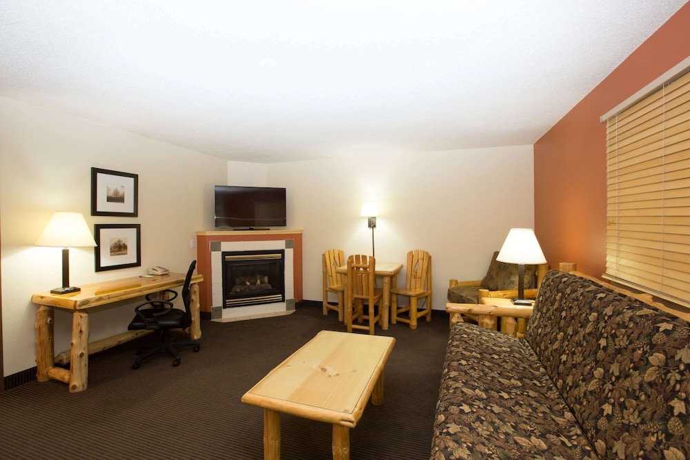 Premier Suite, 1 Bedroom, 2 Queen Beds, Jacuzzi, Fireplace, Balcony, Non Smoking photo 3