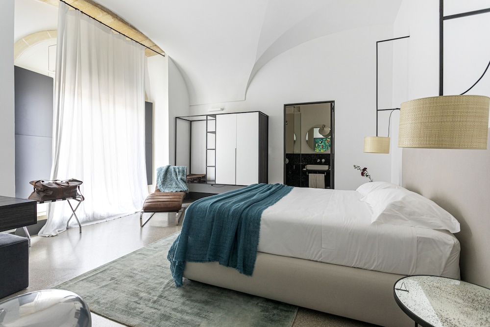 Deluxe Room, Accessible photo 3