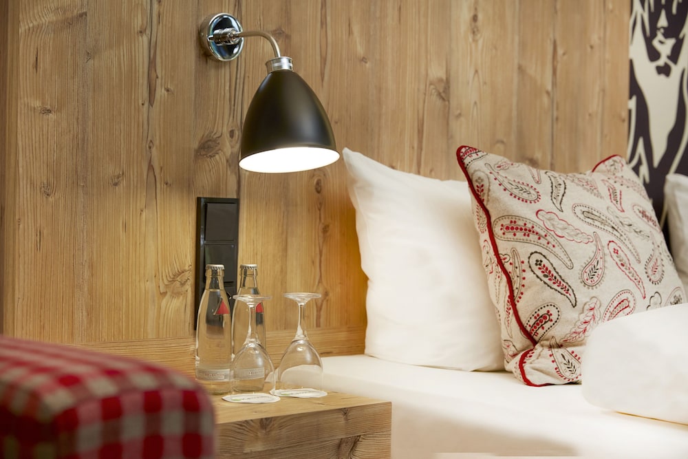 Standard Double or Twin Room - Photo 3