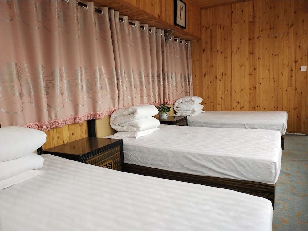 Standard Triple Room(Chinese Citizens Only) photo 3