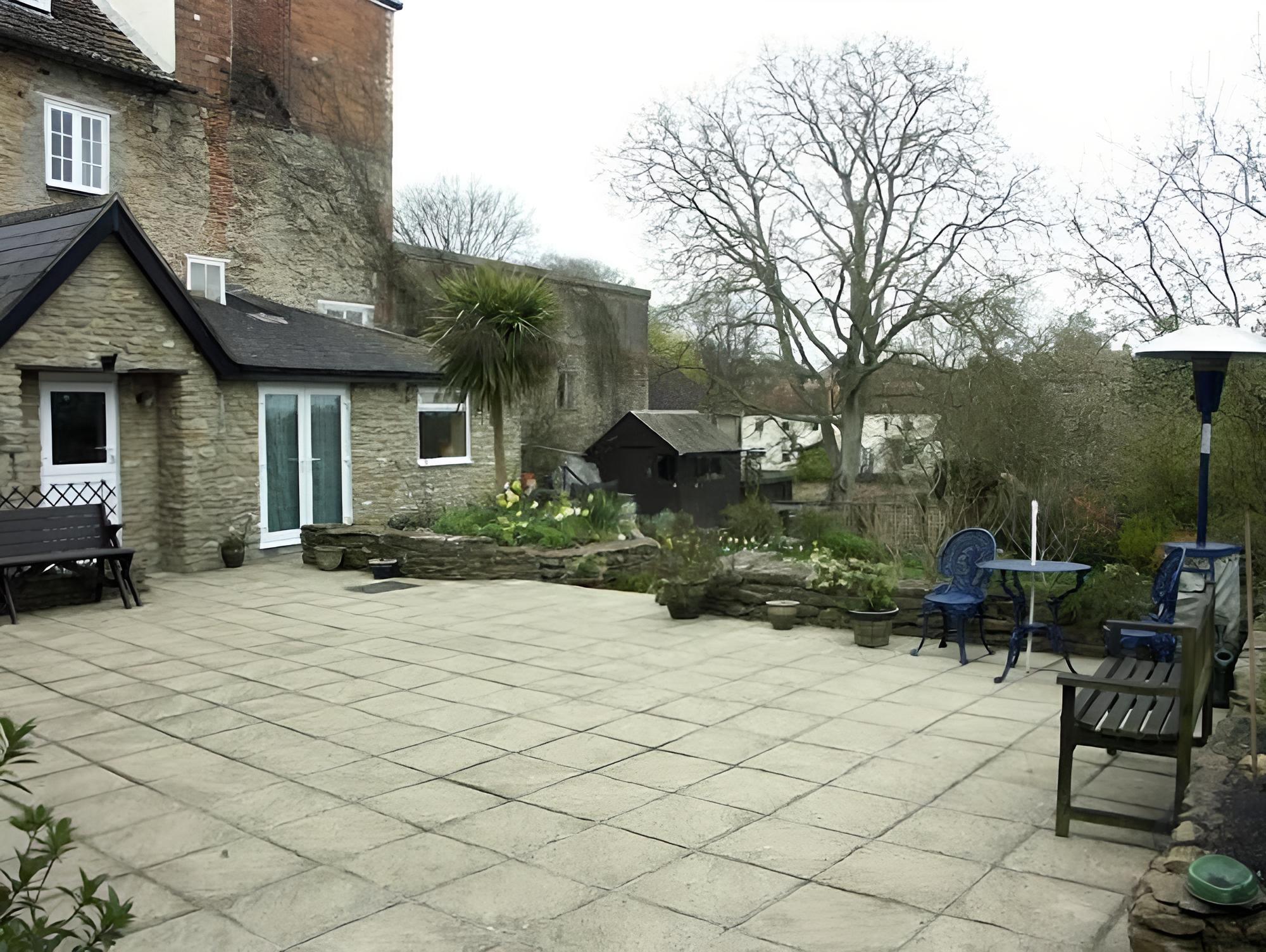 Cottage photo 1